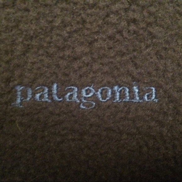 Men’s Patagonia Sweater - Picture 3 of 3